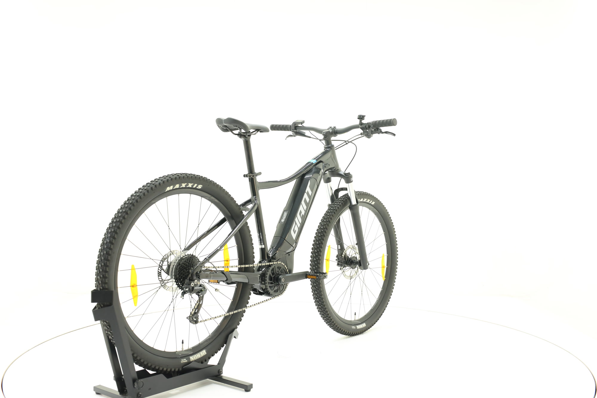Giant Talon E+ 3 – Elektrinis Hardtail MTB (Refurbished)