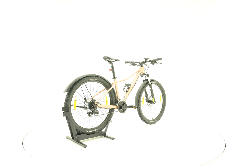 Scott Contessa Active 50