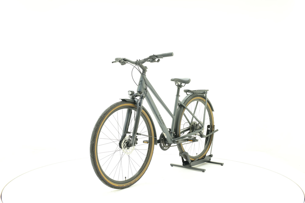 Cube Kathmandu Pro – Trekking Bike (Refurbished)